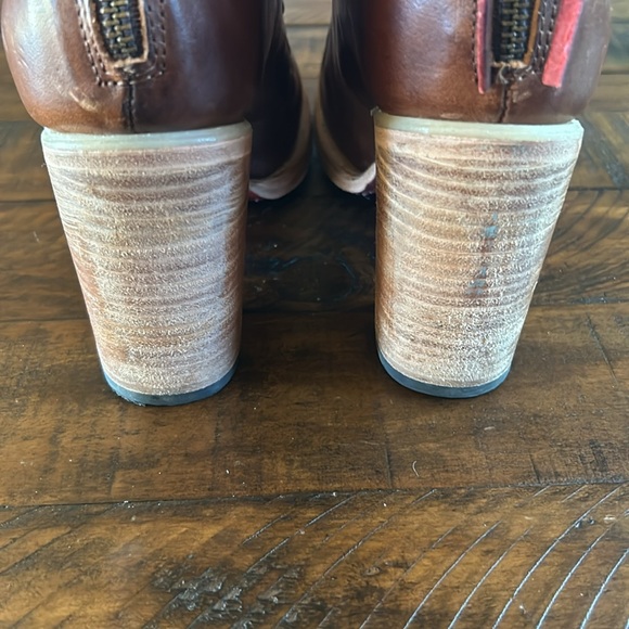 Freebird Borrow Cognac Brown Leather Booties | Size 11 - Picture 8 of 10